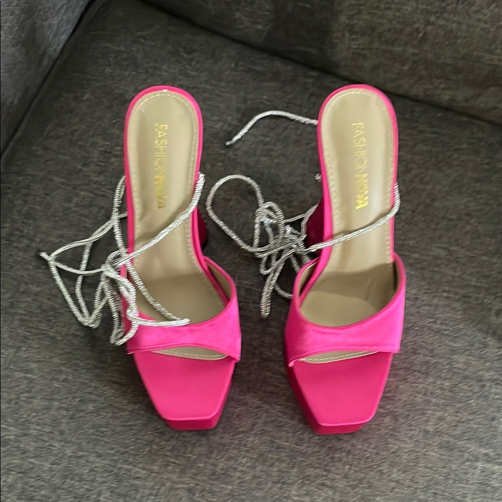 Fashion Nova heels Jubilee Hot Pink Platform